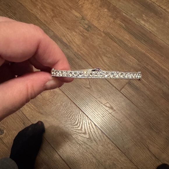 Touchstone Swarovski "Beautiful You" tennis bracelet, NEW - Picture 1 of 4